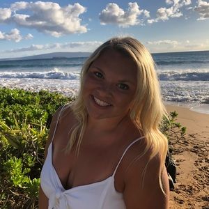 Meet your Posher, Ashley